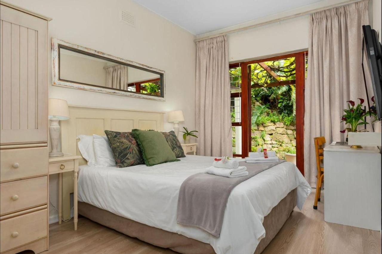 Valley Heights And 3* Cape Town