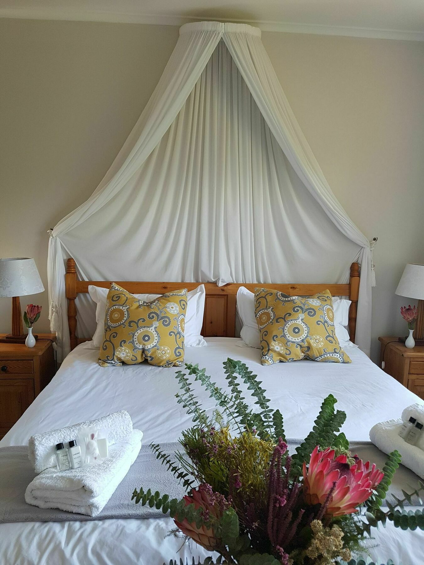 Valley Heights And Guest house Cape Town