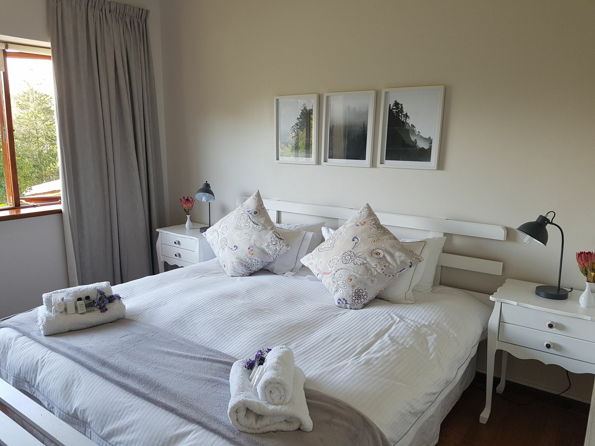 Guest house Valley Heights And
